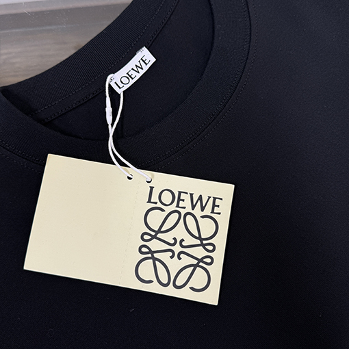 ロエベスーパーコピー LOEWE ロゴプリント柄の半袖Tシャツ