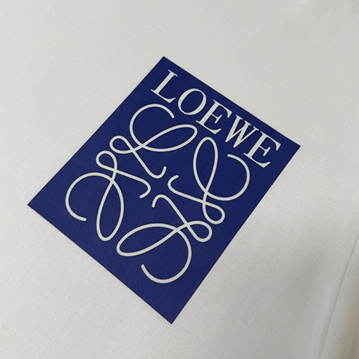 ロエベスーパーコピー LOEWE ロゴプリント柄の半袖Tシャツ
