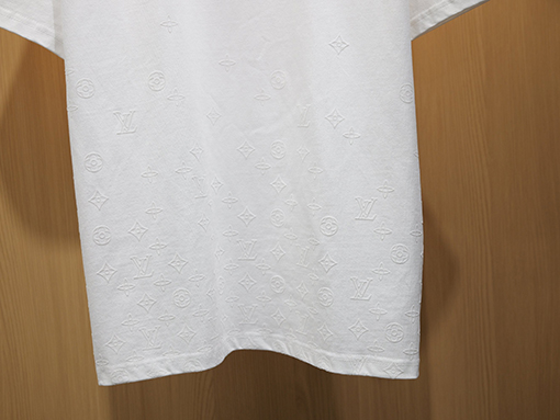ルイヴィトン Monogram Gradient クラシックのフロッキー半袖Tシャツ