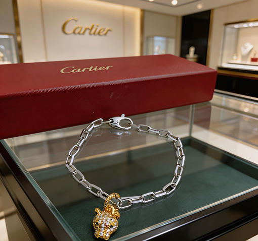カルティエコピー クラシックブレスレット