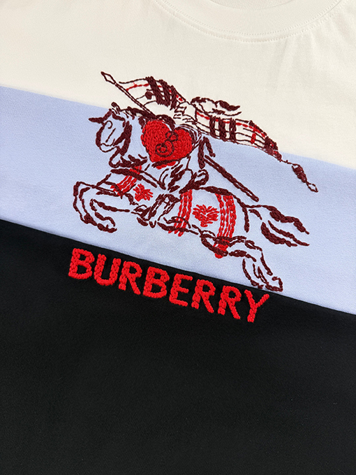 バーバリー偽物 BURBERRY 七夕戦馬刺繍入り半袖Tシャツ