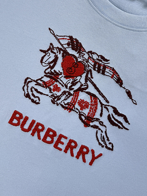 バーバリー偽物 BURBERRY 七夕戦馬刺繍入り半袖Tシャツ