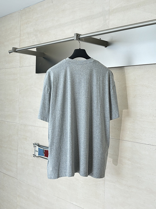 プラダ半袖Tシャツコピー 三角形のロゴ入り半袖Tシャツ