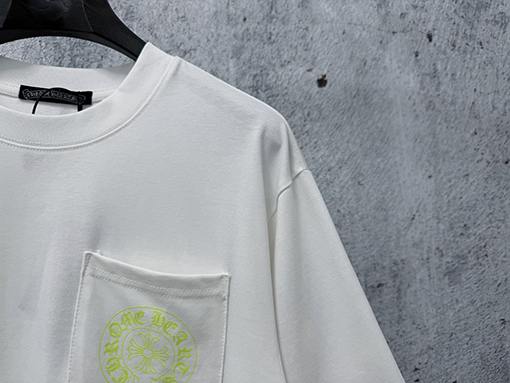 クロムハーツ半袖Tシャツスーパーコピー 新モデルプリント入りクルーネック半袖Tシャツ