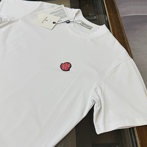 モンクレール 新作サマーファッション ラウンドネック半袖Tシャツ