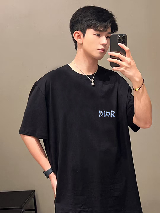 ディオール半袖Tシャツコピー Dior 手描きプリントの半袖Tシャツ