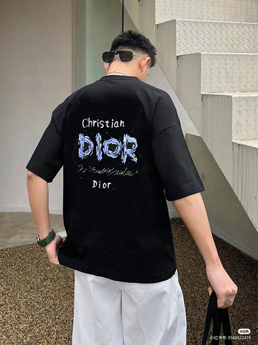 ディオール半袖Tシャツコピー Dior 手描きプリントの半袖Tシャツ