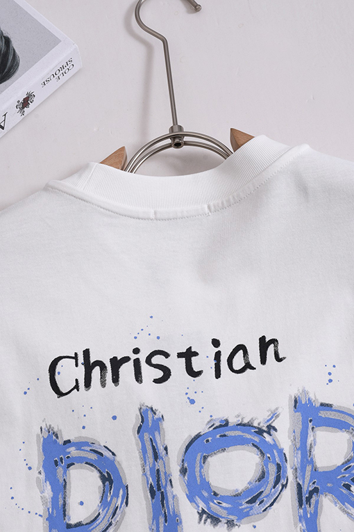 ディオール半袖Tシャツコピー Dior 手描きプリントの半袖Tシャツ
