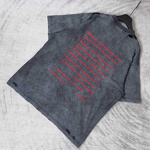 バレンシアガ半袖Tシャツスーパーコピー フォーミュラ刺繍入りウォッシュダメージ半袖Tシャツ