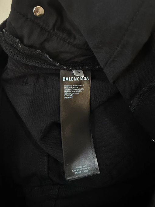 バレンシアガスーパーコピー BALENCIAGA カラーブロックロゴ入りデニムショーツ