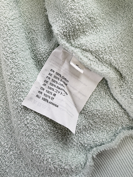 アクネストゥディオズ Acne Studios ヴィンテージ風のダメージマイクロロゴプリントのラペルジップアップジャケット