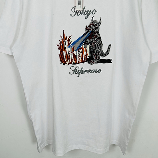 シュプリーム偽物 SUPREME 東京刺繍モンスター半袖Tシャツ