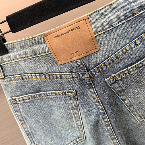 アレキサンダーワンコピー Alexander wang レディース文字がエンボスされたミラーロゴジーンズ