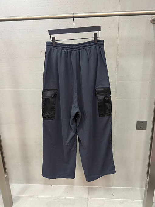 バレンシアガスーパーコピー BALENCIAGA ダブルリングツイルパッチワークワークパンツ