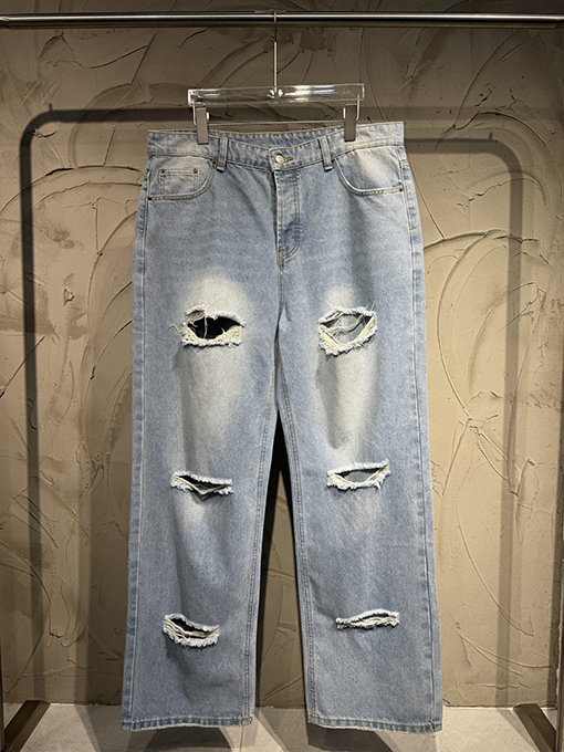 アクネストゥディオズ PatcDistressed Jeans FEah ウォッシュのダメージジーンズ