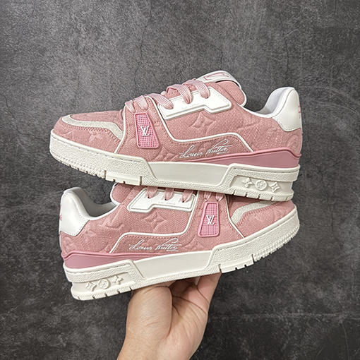 ルイヴィトンスニーカーコピー LV Trainer レディースハイエンドスポーツシューズシリーズ