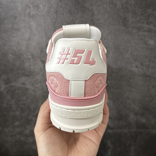 ルイヴィトンスニーカーコピー LV Trainer レディースハイエンドスポーツシューズシリーズ