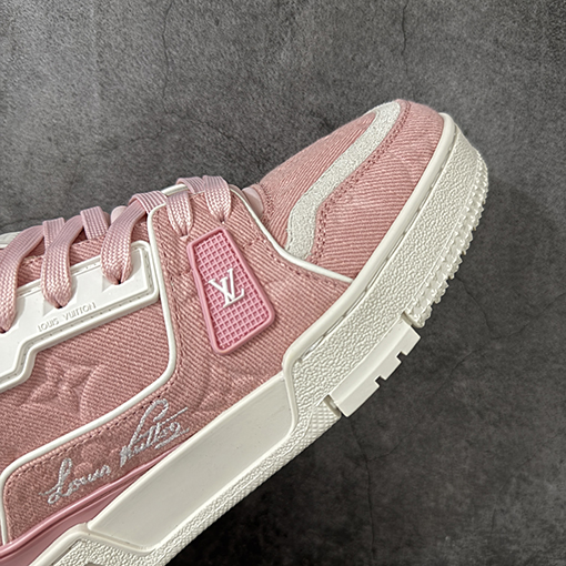 ルイヴィトンスニーカーコピー LV Trainer レディースハイエンドスポーツシューズシリーズ