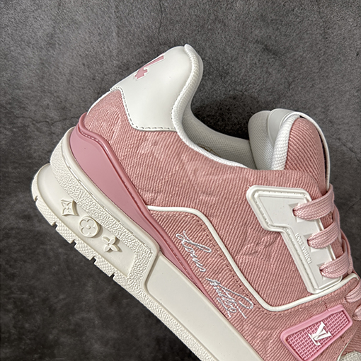 ルイヴィトンスニーカーコピー LV Trainer レディースハイエンドスポーツシューズシリーズ