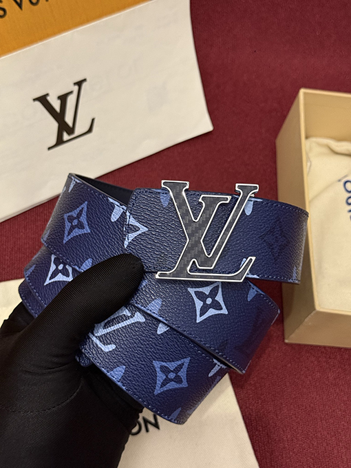 ルイヴィトン LV Dimension Monogram Surplus ユニセックスのワークウェアフリップアップベルト