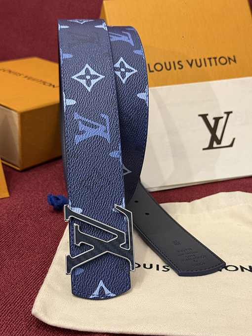 ルイヴィトン LV Dimension Monogram Surplus ユニセックスのワークウェアフリップアップベルト