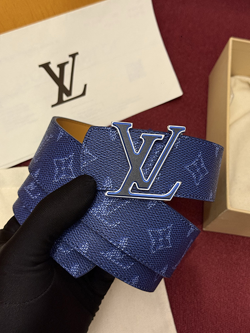 ルイヴィトン LV Dimension Monogram Surplus ユニセックスのワークウェアフリップアップベルト