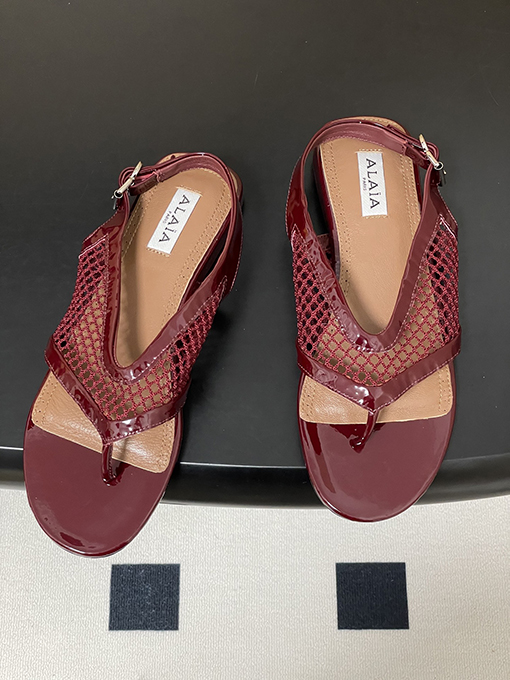 アライア レディースフレンチスタイルのトングメッシュサンダル