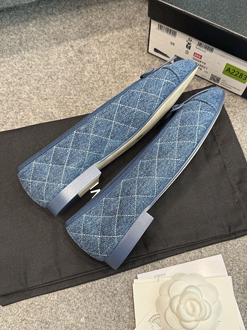 シャネル レディースクラシックなリボン付きバレエシューズ