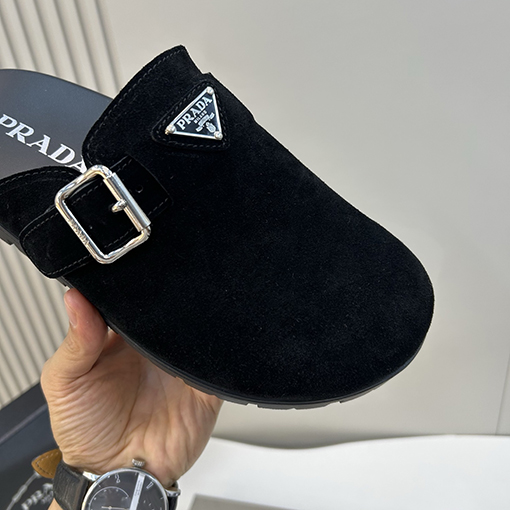 プラダ偽物 メンズレザーミュール