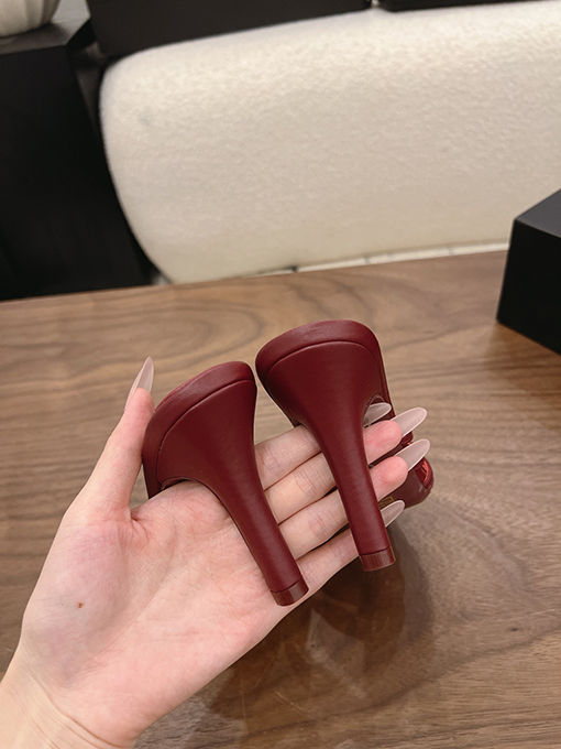 シャネルコピー Spot Sale レディースストラップ付きハイヒールサンダル
