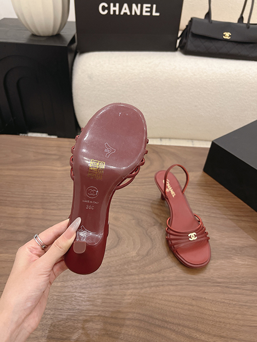 シャネル Spot Sale レディースストラップ付きミドルヒールサンダル
