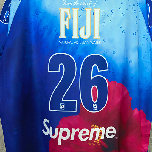 シュプリームスーパーコピー Supreme コラボレーションブランドのハイビスカス柄ティアドロップグラデーション半袖サッカージャージ