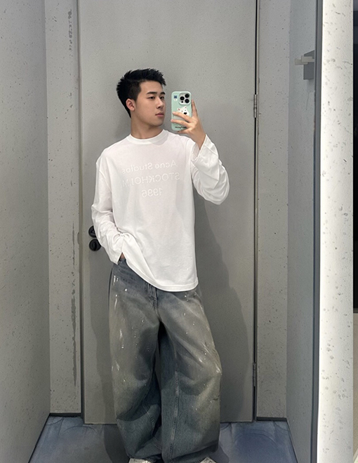 アクネストゥディオズ偽物 Acne Studios 純白のプリント入り長袖シャツ