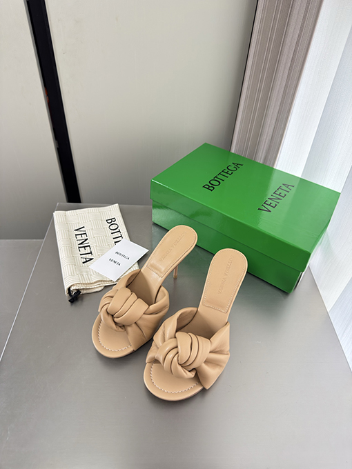 ボッテガヴェネタ Cherry Flat Mule レディースネクタイハイヒールサンダル
