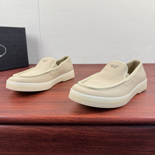 プラダ メンズキャンバスペニーシューズ