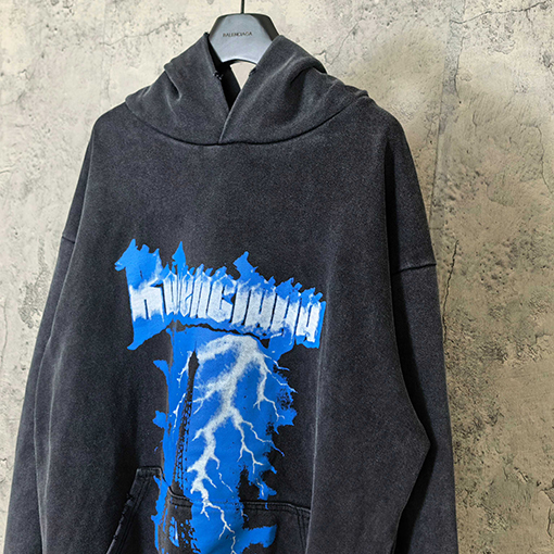 バレンシアガ BALENCIAGA エッフェル塔ロゴ入りブルーライトニングプリントウォッシュダメージ工フード付きスウェットシャツ