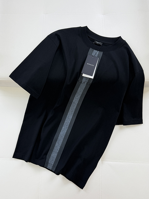 グッチスーパーコピー ロゴプリント半袖Tシャツ