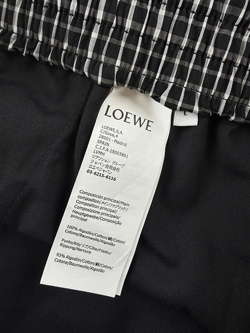 ロエベ ダブルウエストのショートパンツ