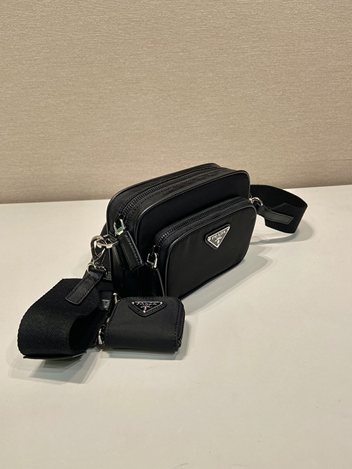 プラダスーパーコピー Re-Nylon クロスグレイン牛革コルクショルダーバッグ