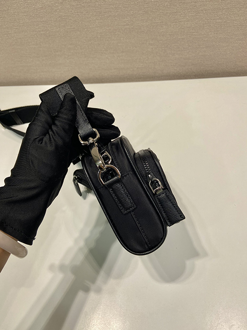 プラダスーパーコピー Re-Nylon クロスグレイン牛革コルクショルダーバッグ