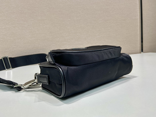 プラダスーパーコピー Re-Nylon クロスグレイン牛革コルクショルダーバッグ