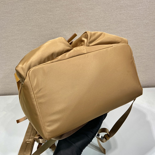 プラダハイキングバックパックコピー クラシックのハイキングバックパック
