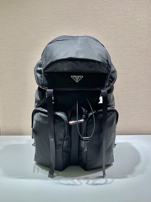 プラダハイキングバックパックコピー クラシックのハイキングバックパック