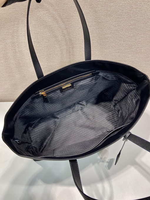プラダトートバッグスーパーコピー 新しいトートバッグ