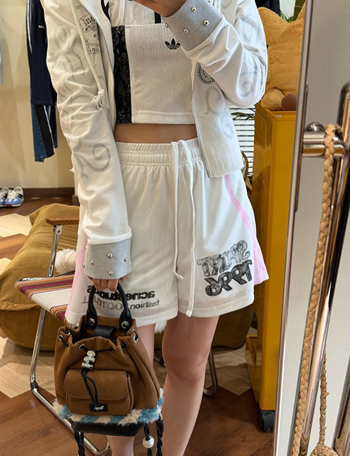 アクネストゥディオズ Acne Studios 1996 青と黒の限定ジャージとショーツ