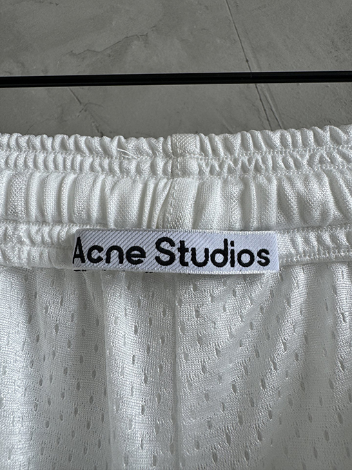 アクネストゥディオズ Acne Studios 1996 青と黒の限定ジャージとショーツ