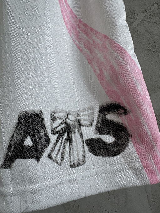 アクネストゥディオズ Acne Studios 1996 青と黒の限定ジャージとショーツ