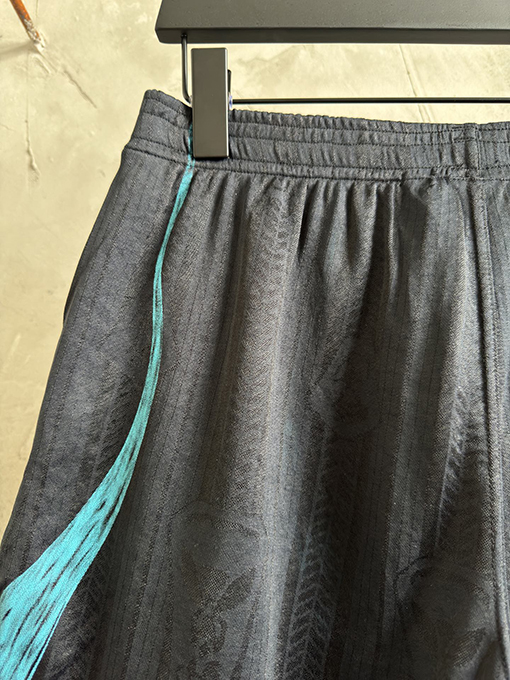 アクネストゥディオズ Acne Studios 1996 青と黒の限定ジャージとショーツ