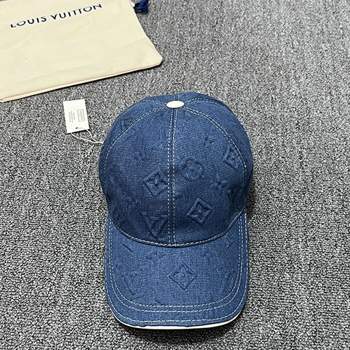 ルイヴィトン偽物 新品オリジナルベースボールキャップ
