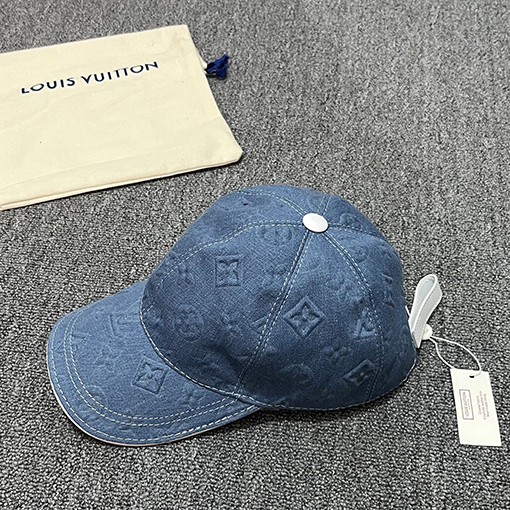 ルイヴィトン偽物 新品オリジナルベースボールキャップ
